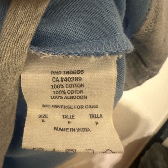 NFL Houston Oilers Red and Light Blue Shirt - Picture 9 of 9